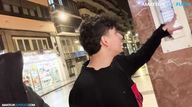 Naughy BJ in the elevator