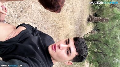 Fucked my friend outdoors, risky fun!