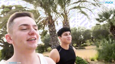 Horny break whilst running in the park