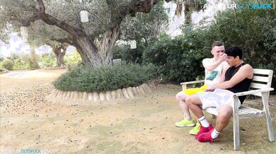 Horny break whilst running in the park