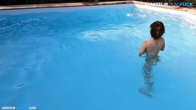 Got horny in the pool