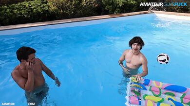 Got horny in the pool